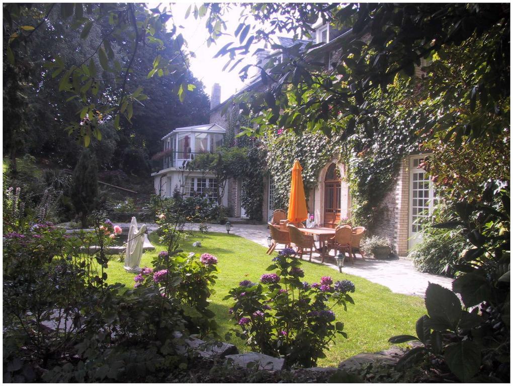 Le Relais Du Mont Chauve Bed & Breakfast Caumont-Sur-Aure Bagian luar foto
