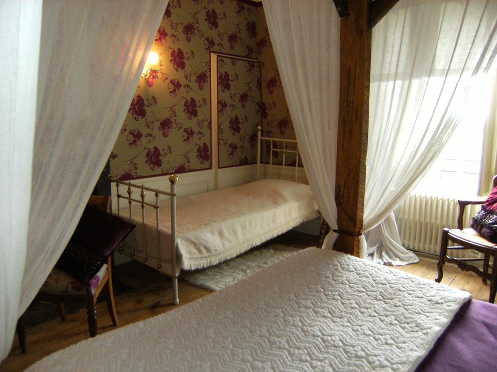 Le Relais Du Mont Chauve Bed & Breakfast Caumont-Sur-Aure Ruang foto