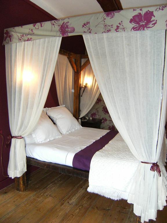 Le Relais Du Mont Chauve Bed & Breakfast Caumont-Sur-Aure Ruang foto